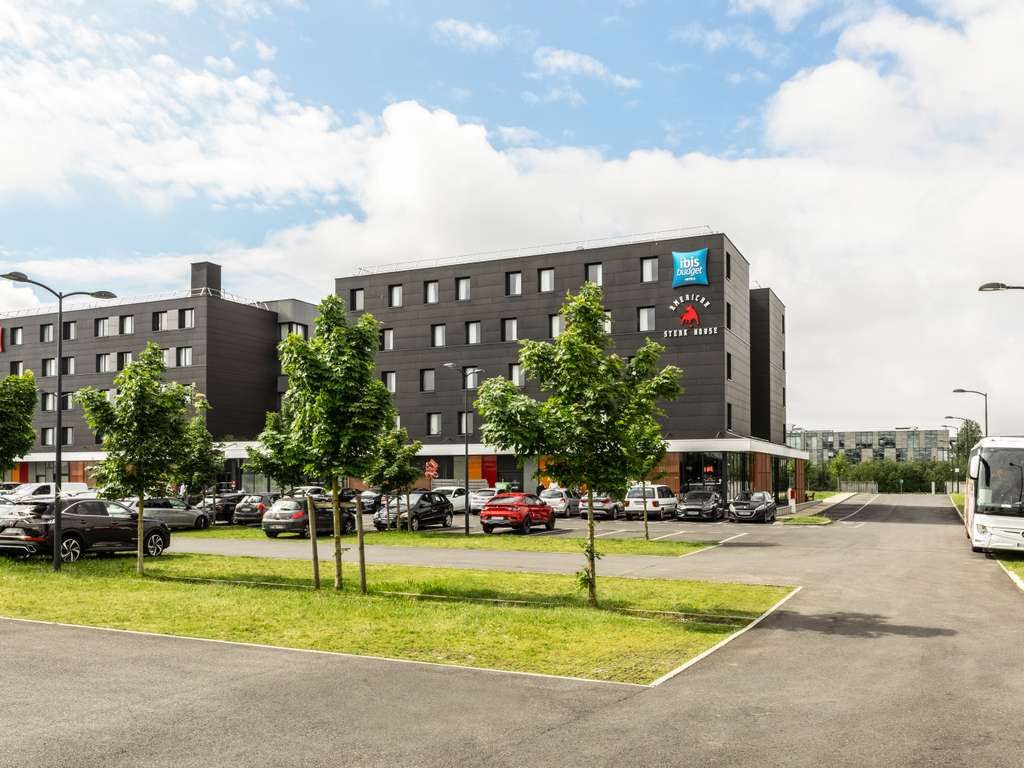 ibis budget Gonesse - Image 1