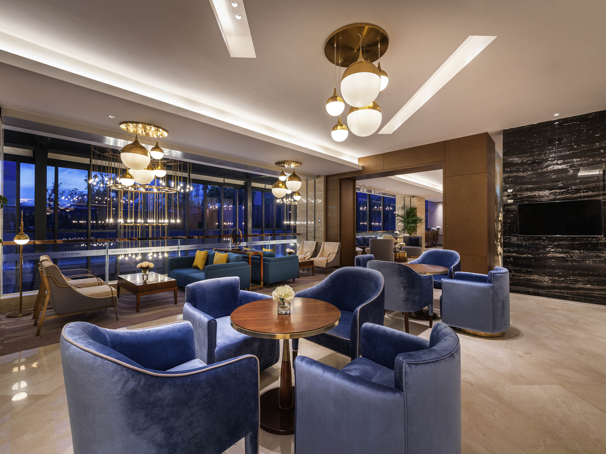 Hotel In Qingdao Novotel Qingdao New Hope