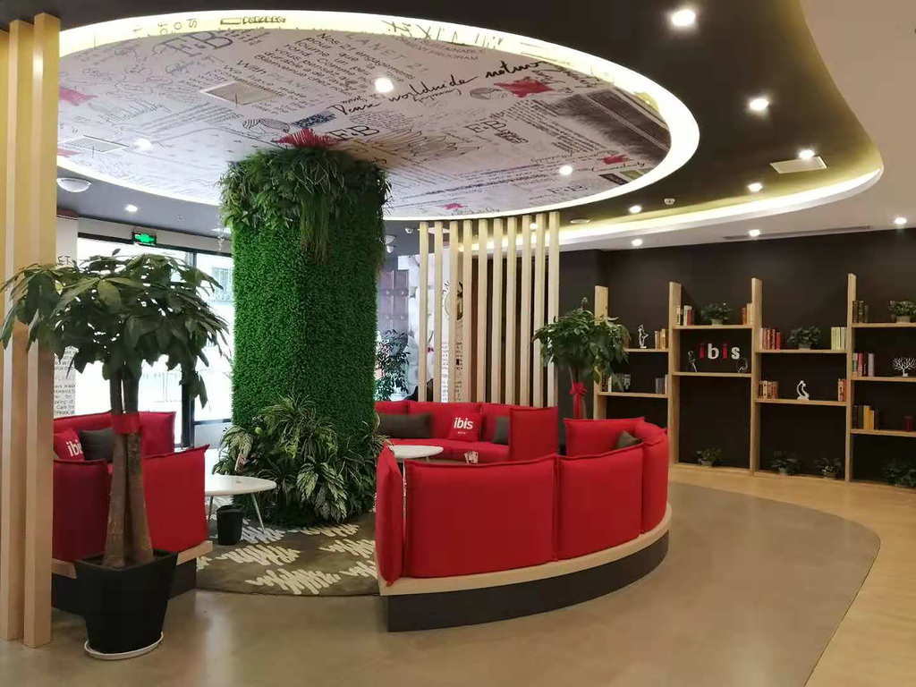 Ibis Guangyuan City Square Hotel - Image 4