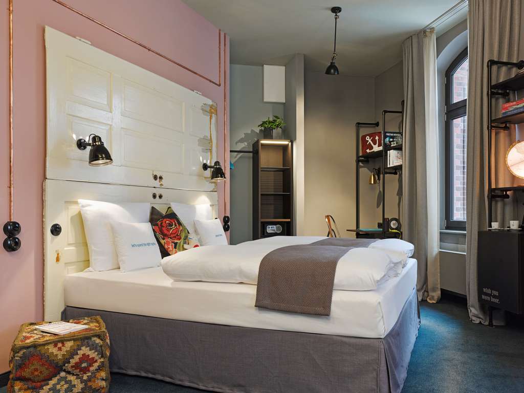 25hours Hotel Hamburg Altes Hafenamt - Image 4