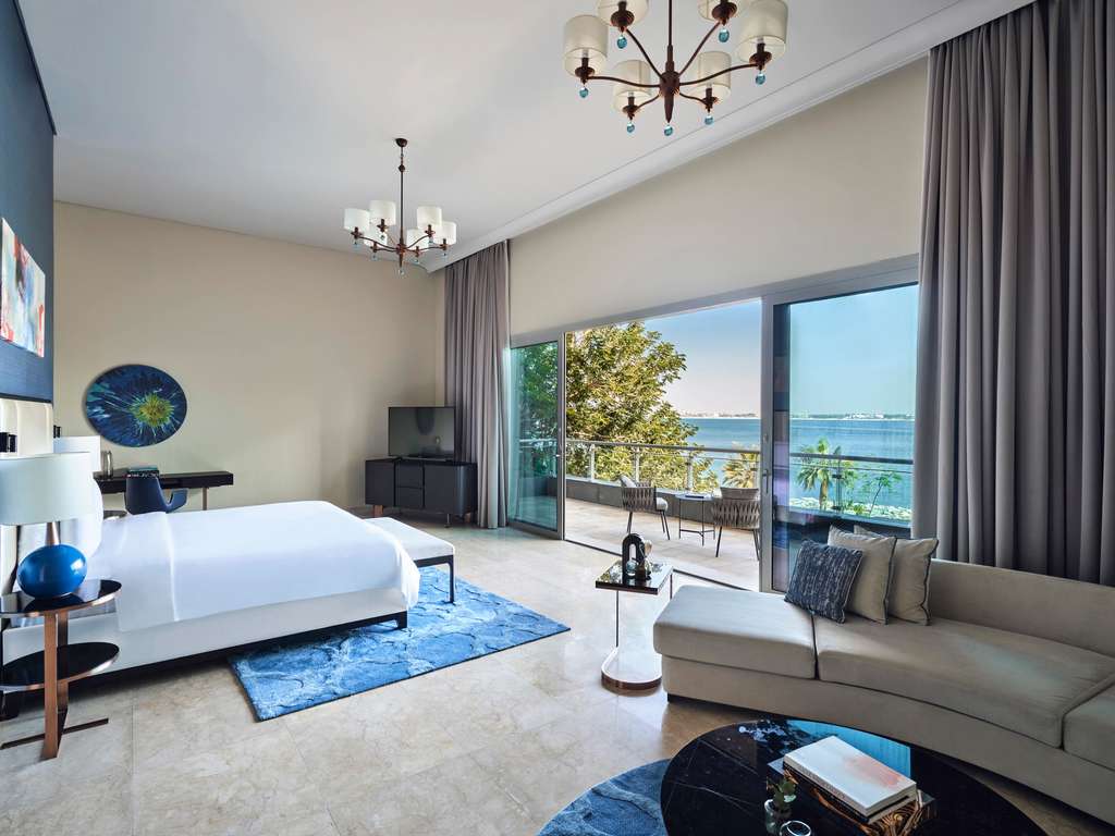 Pool-Suite mit fünf Schlafzimmern