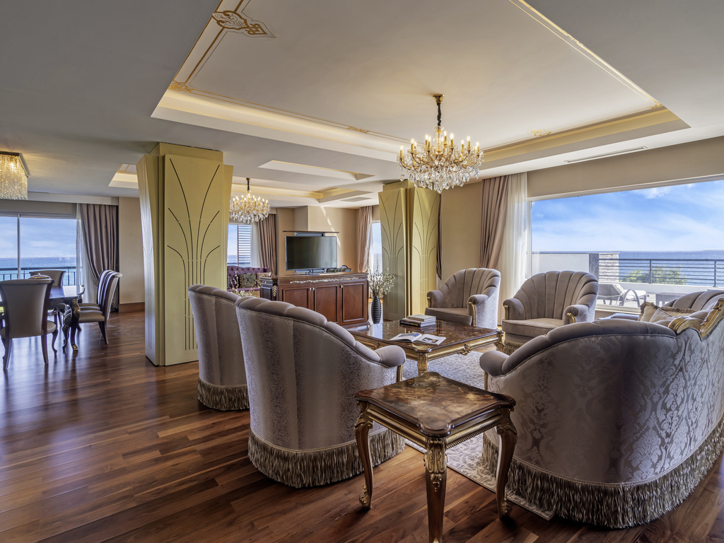 Presidential Suite