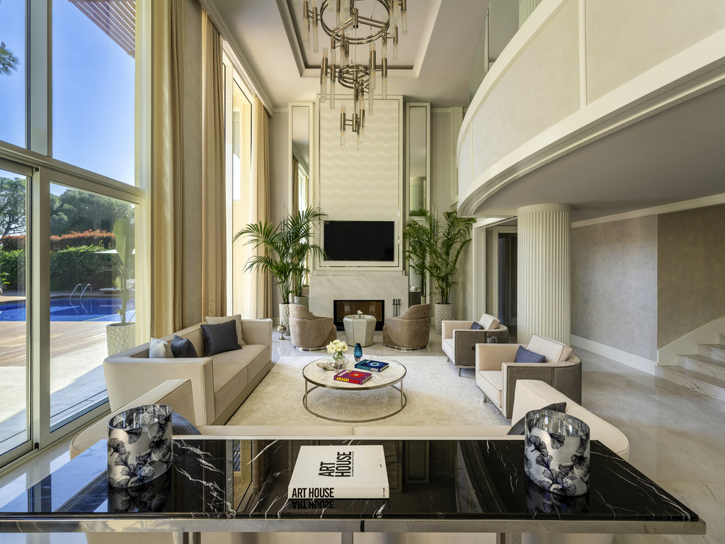 Paris Residence