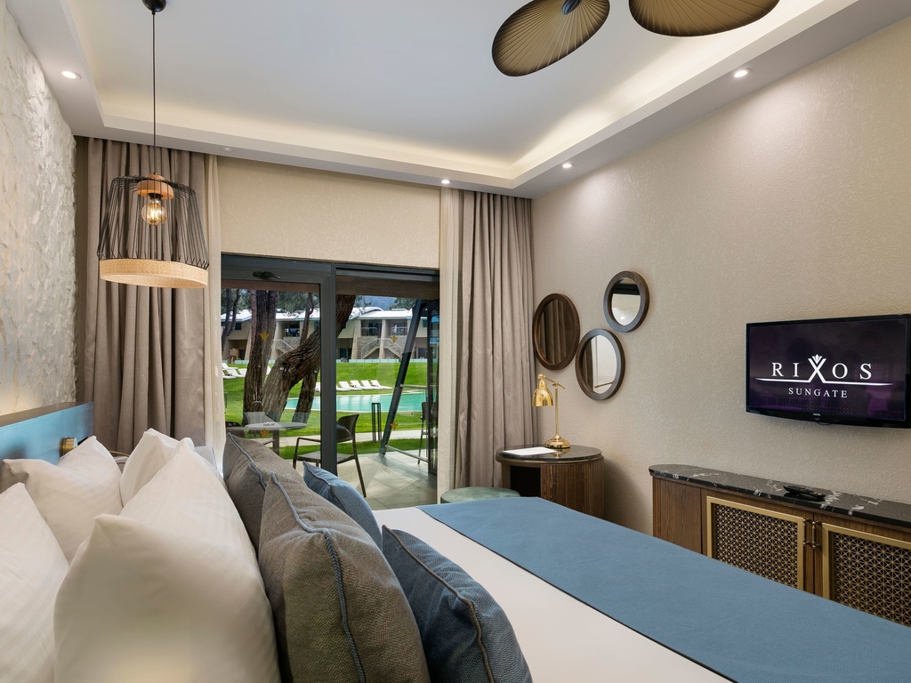 Terrace Family Suite