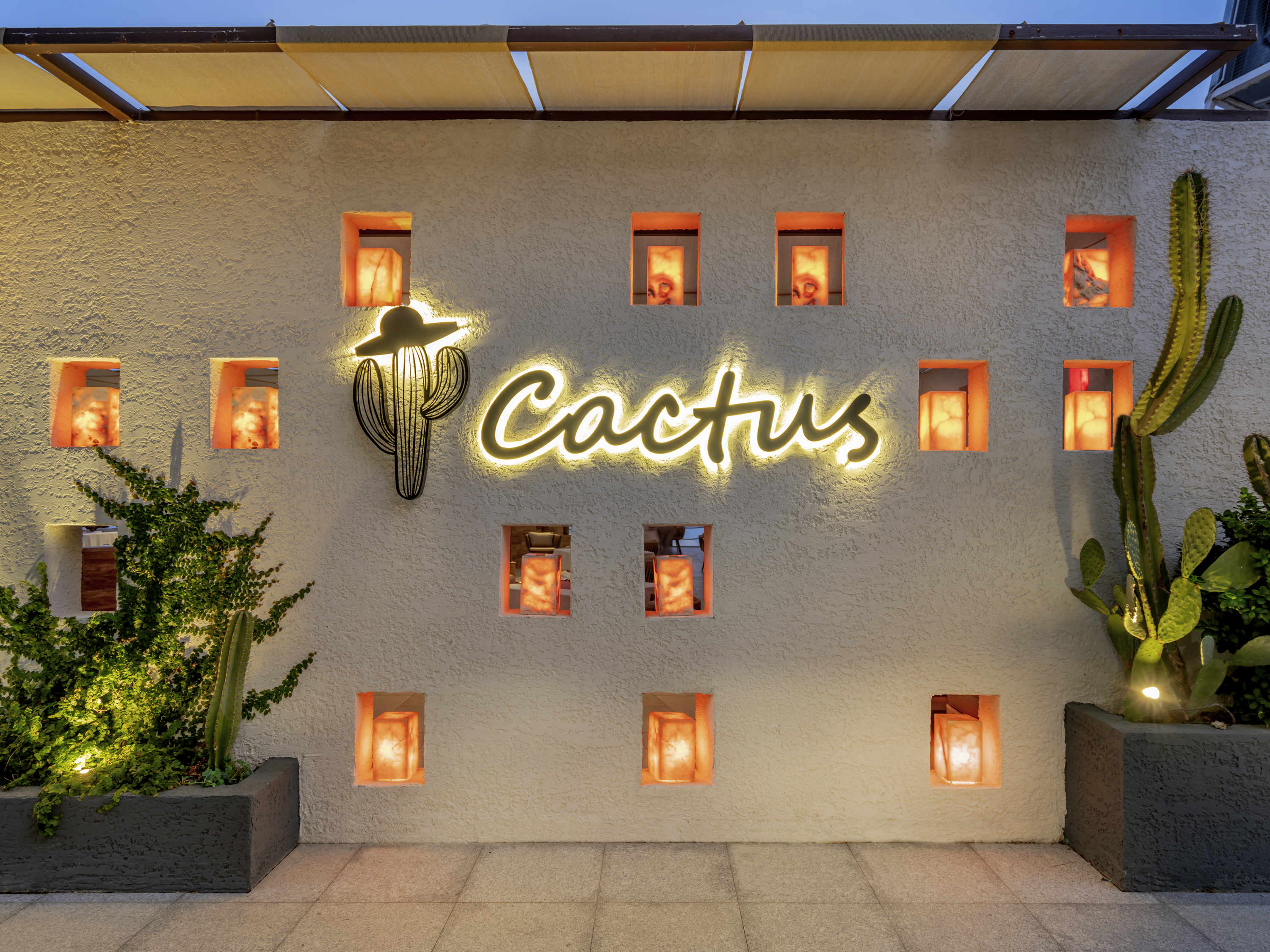 CACTUS A LA CARTE RESTAURANT