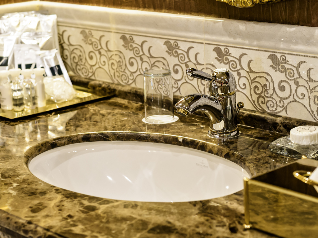 Номер Premium с большой двуспальной кроватью