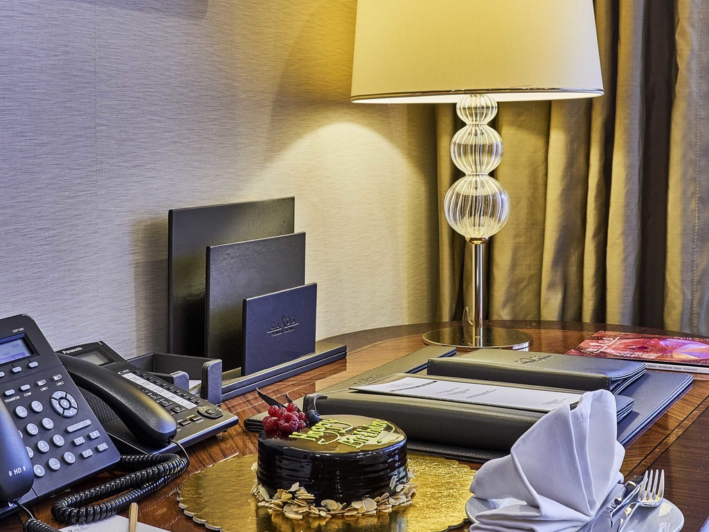 Номер Premium с большой двуспальной кроватью