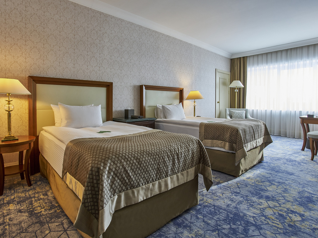 Номер Deluxe с двумя односпальными кроватями