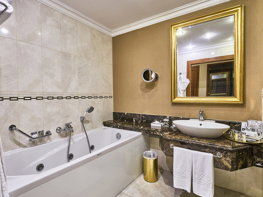 Номер Premium с двумя односпальными кроватями