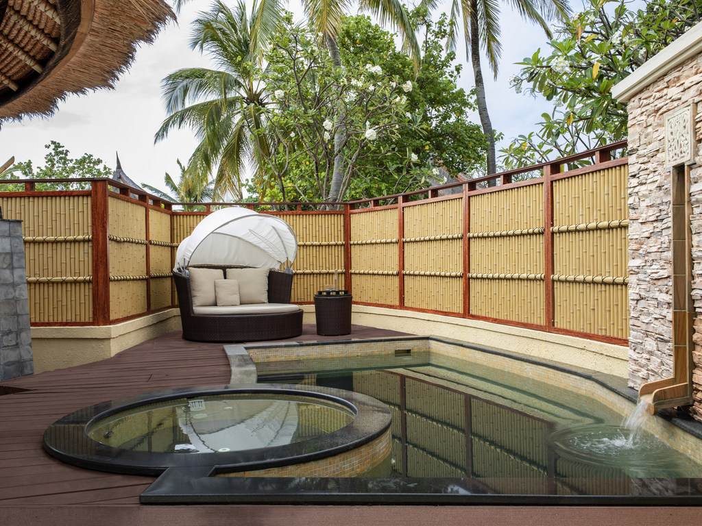 Banyan Tree Vabbinfaru — 8/14