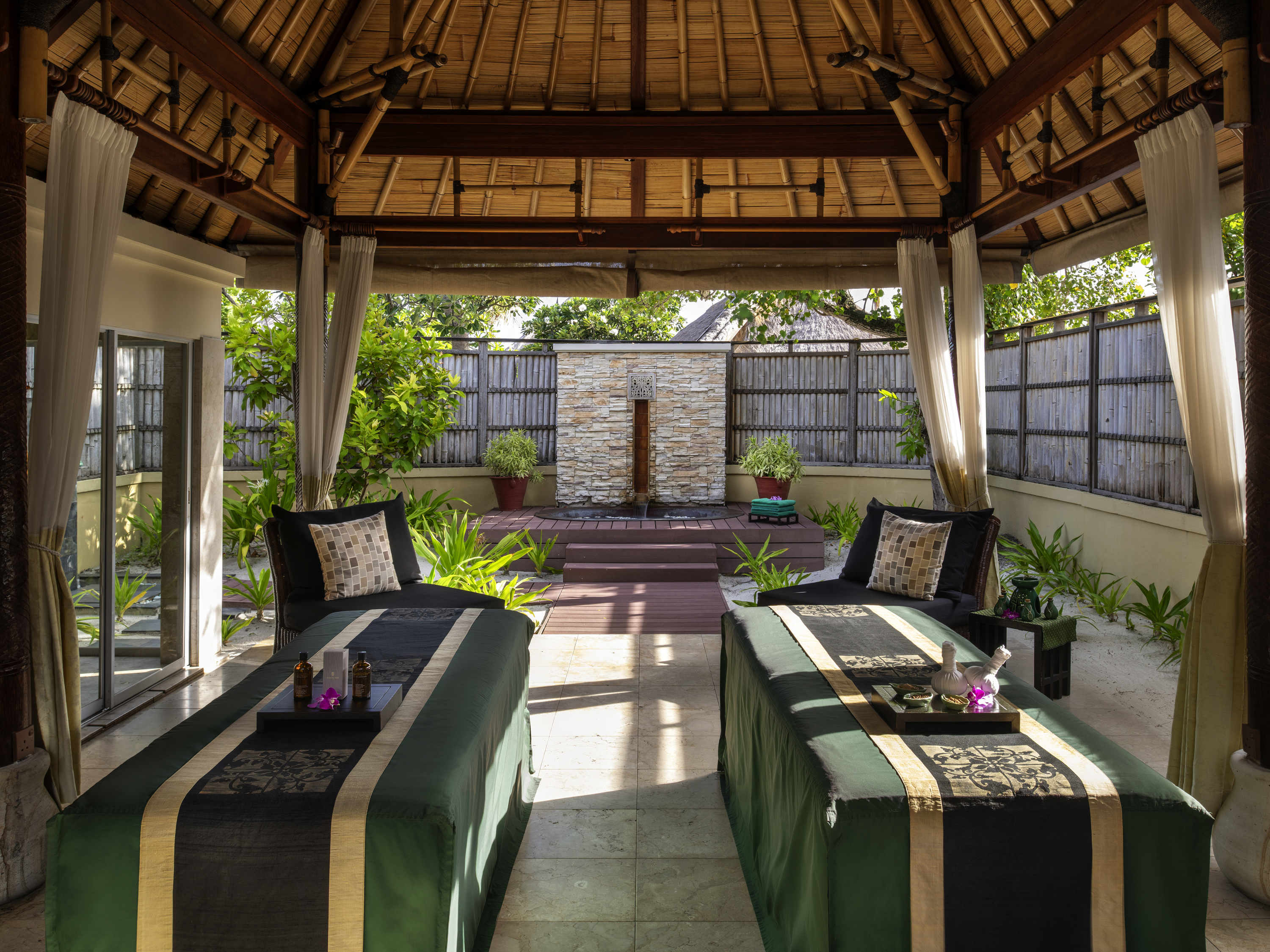 Banyan Tree Vabbinfaru — 17/30