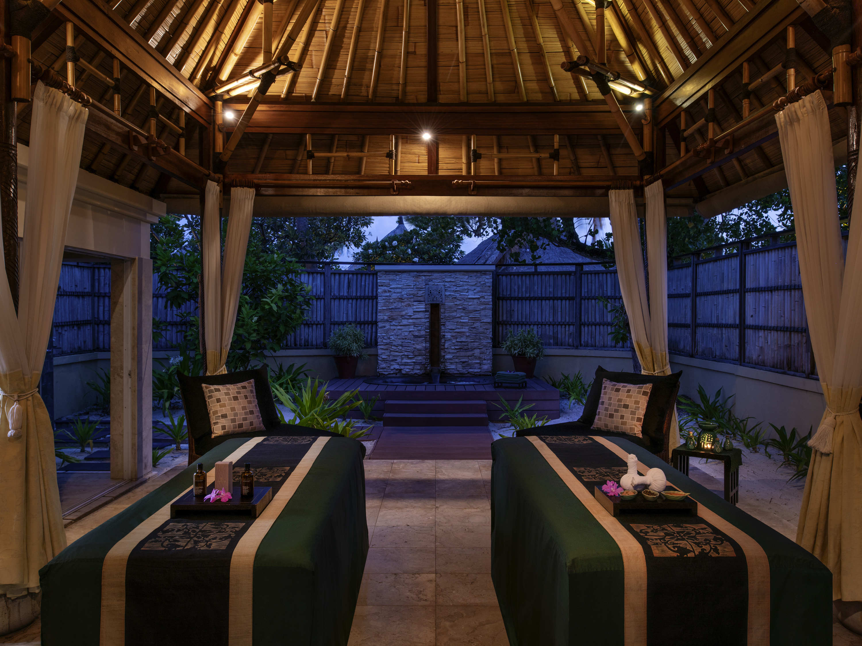 Banyan Tree Vabbinfaru — 19/30