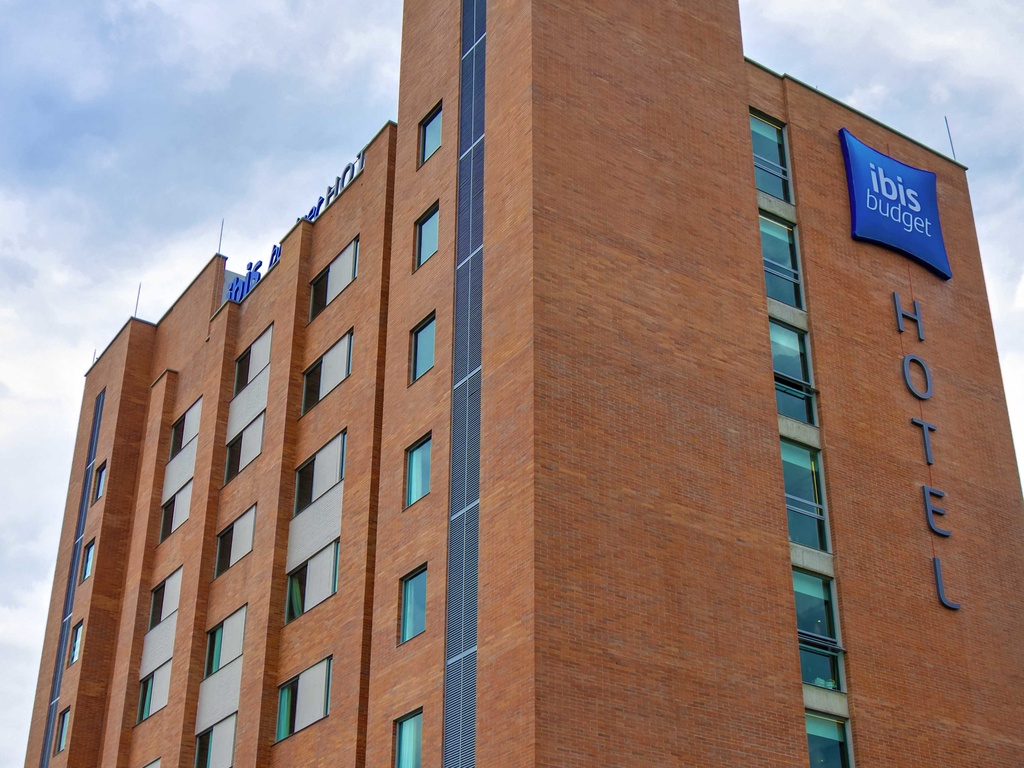 Ibis Budget Itaguí - Image 2