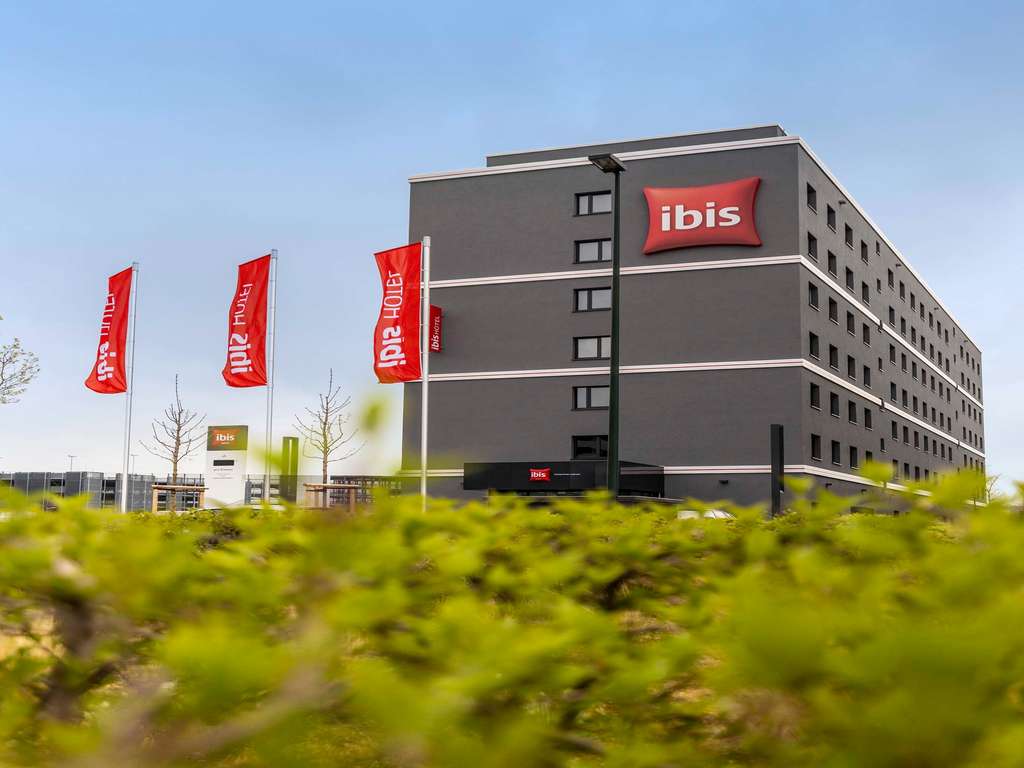 ibis Duesseldorf airport - Image 3