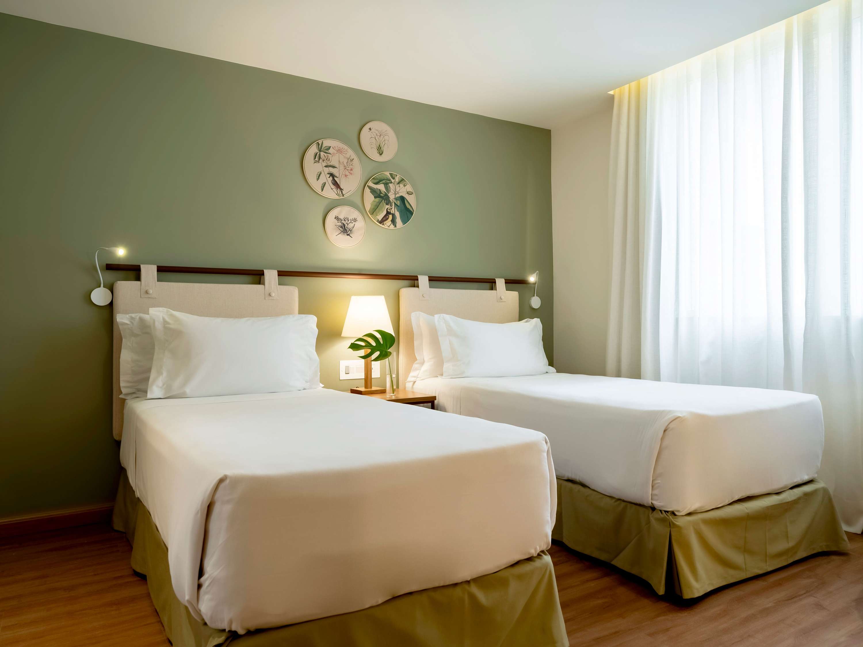 Chambre Classique avec 2 lits simples. — photo 3