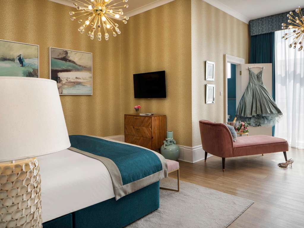 Mercure Bournemouth Hotel and Spa - Image 3