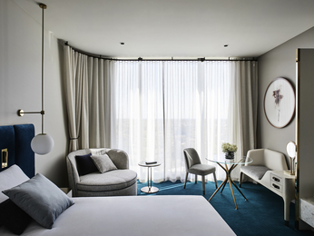 Superior Room with 1 King Size Bed