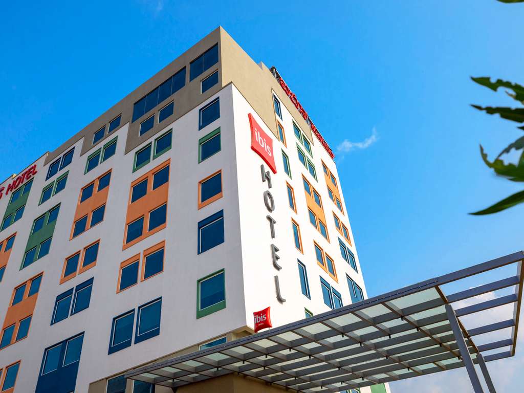 HOTEL IBIS BENGALURU OUTER RING ROAD BANGALORE 4* (Inde) - de € 62 |  HOTELMIX