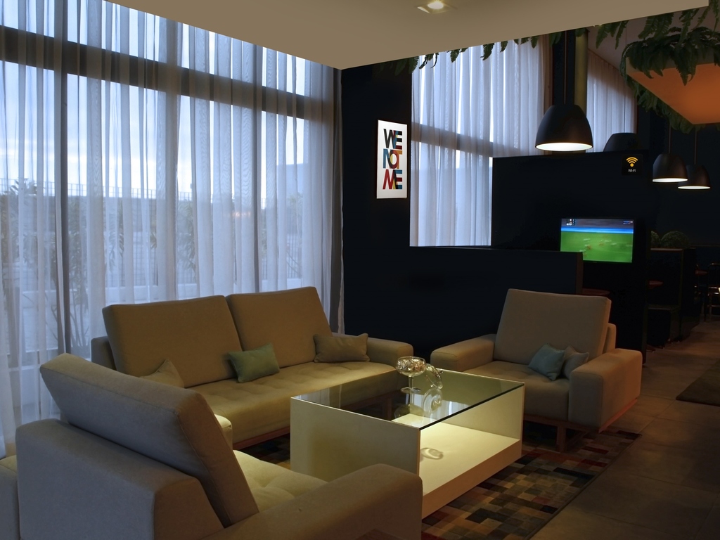 ibis Styles Palmas - Image 1