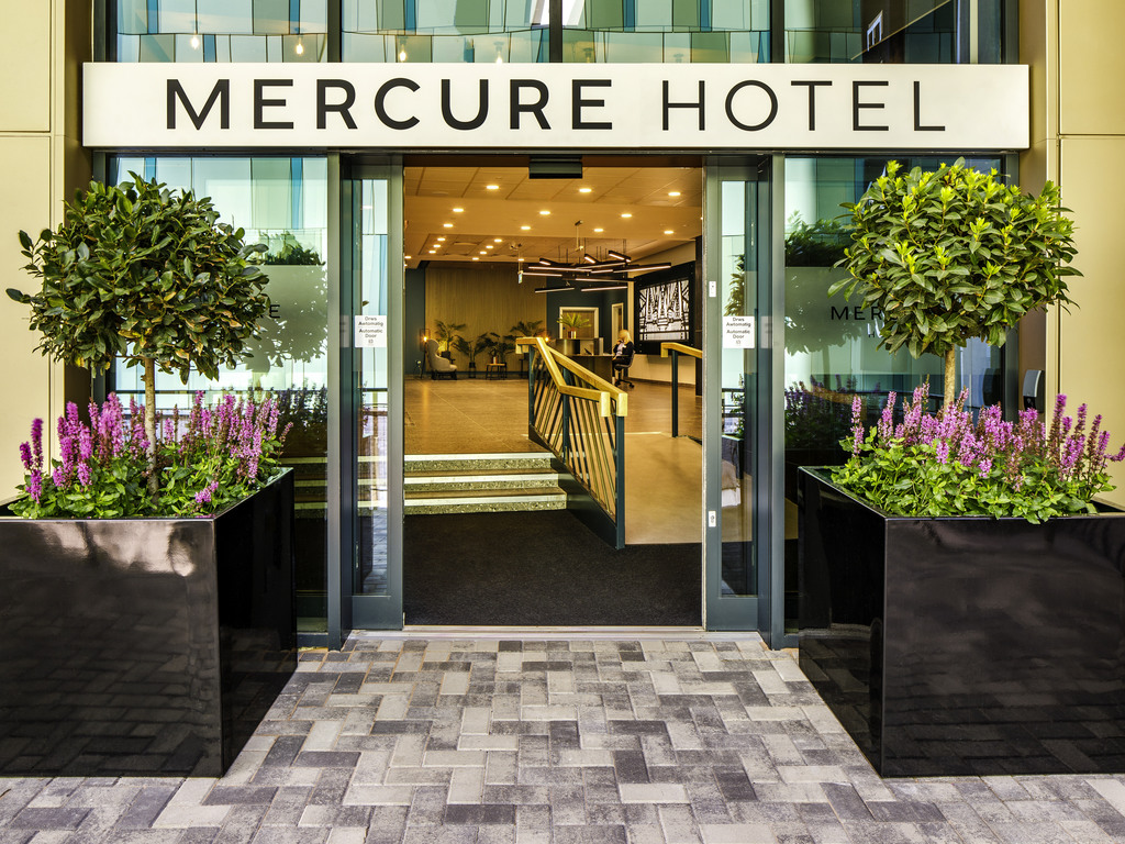 Mercure Newport - Image 2