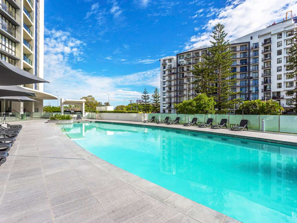 Mantra Sierra Grand Broadbeach - Image 3