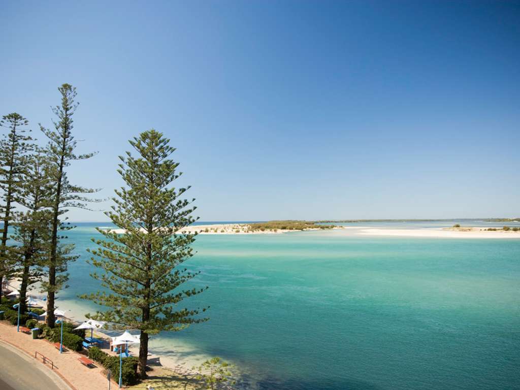 BreakFree Grand Pacific Caloundra - Image 4