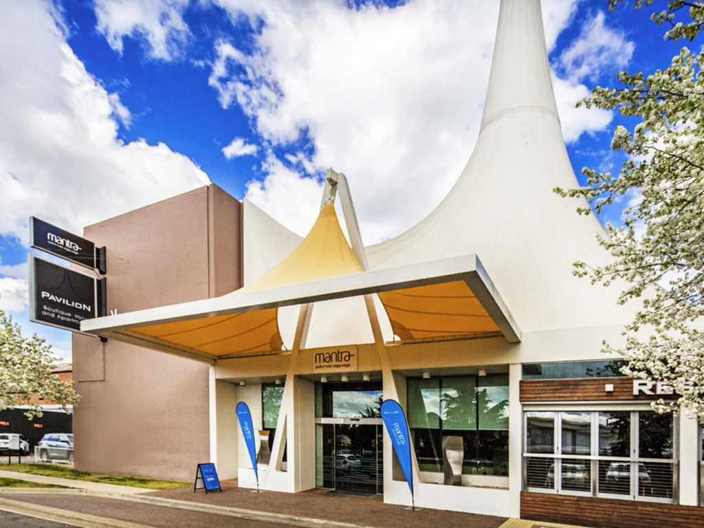 Mantra Pavilion Hotel Wagga Wagga - Image 1