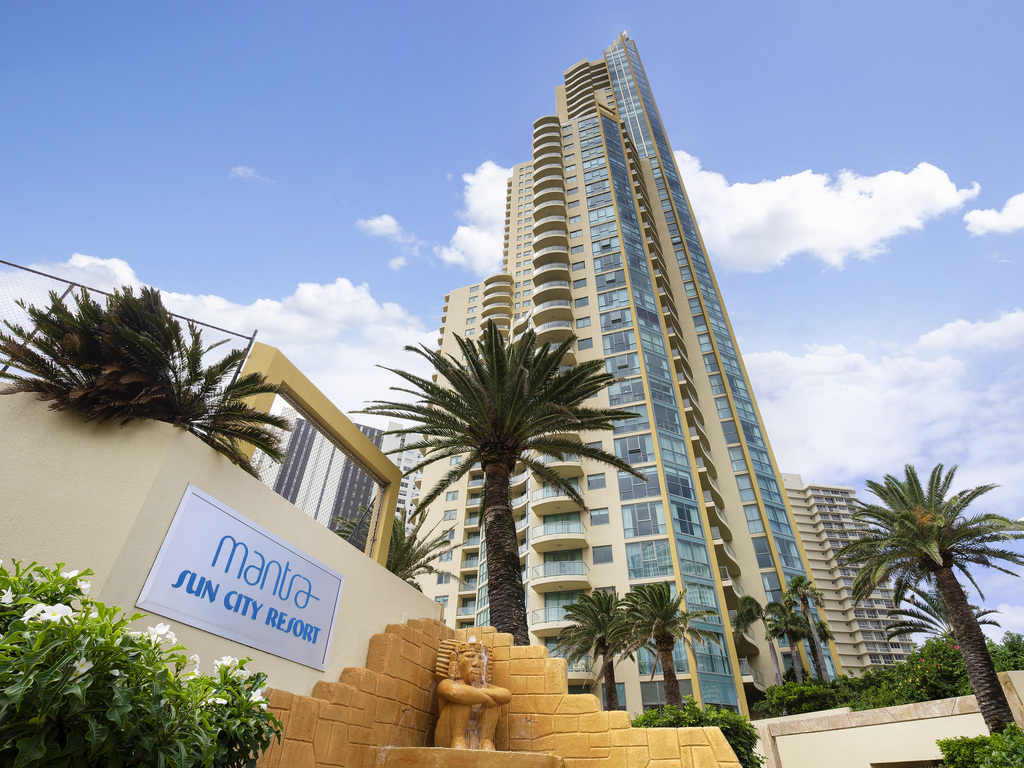 Mantra Sun City Surfers Paradise - Image 1