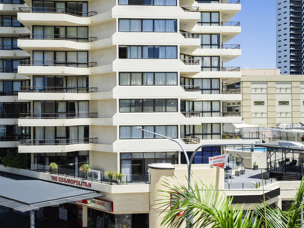 Surfers International Gold Coast Accommodation Gold Coast, AUS - Best Price  Guarantee