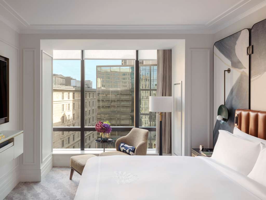 Suite Premier 1 chambre avec 1 lit king size, majordome. Vue panoramique, salon, 1,5 SDB — photo 2