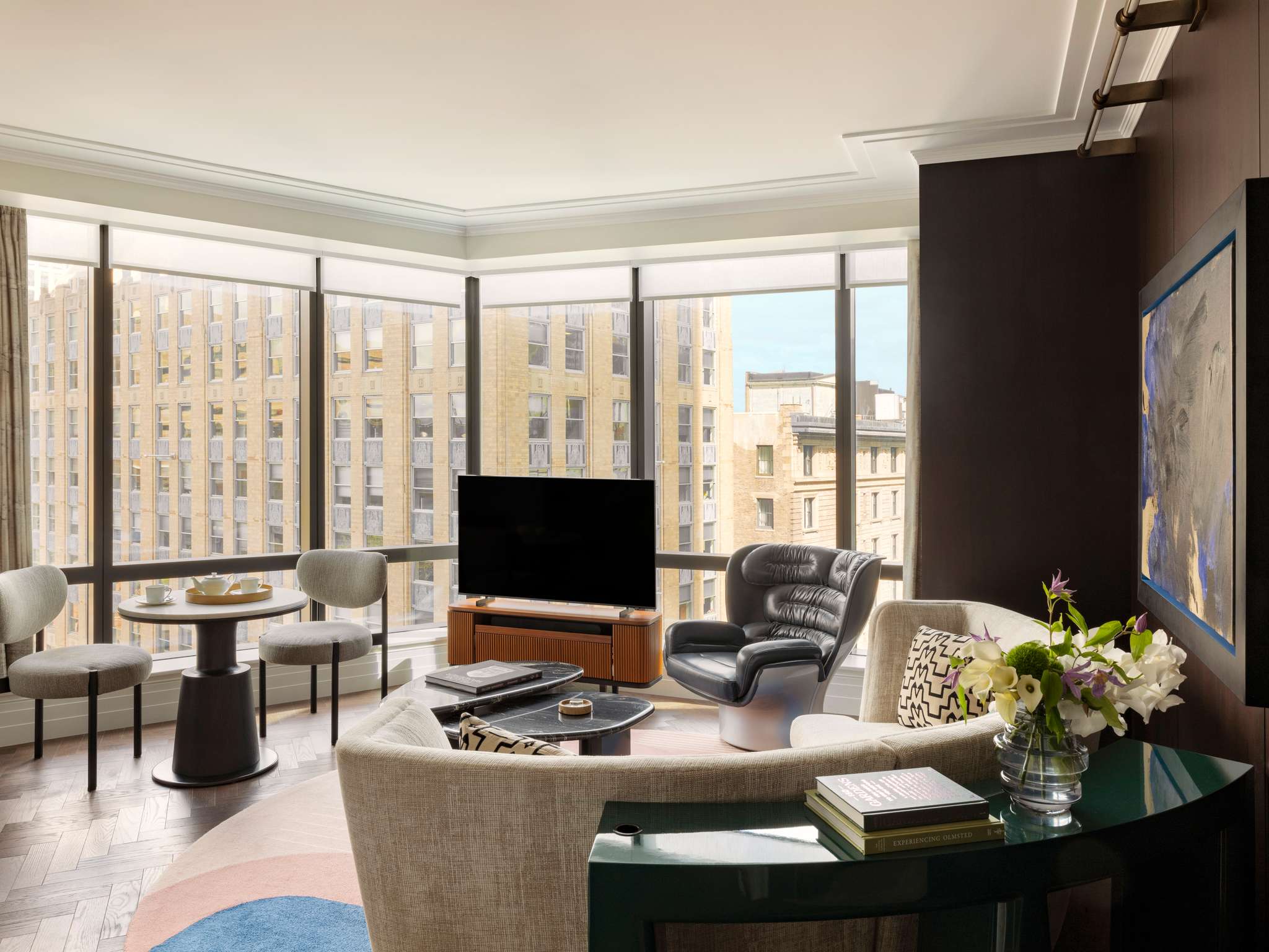 Boston Five Star Hotels; Raffles Boston | 5-Star Luxury Hotel | Back Bay, Boston - ALL