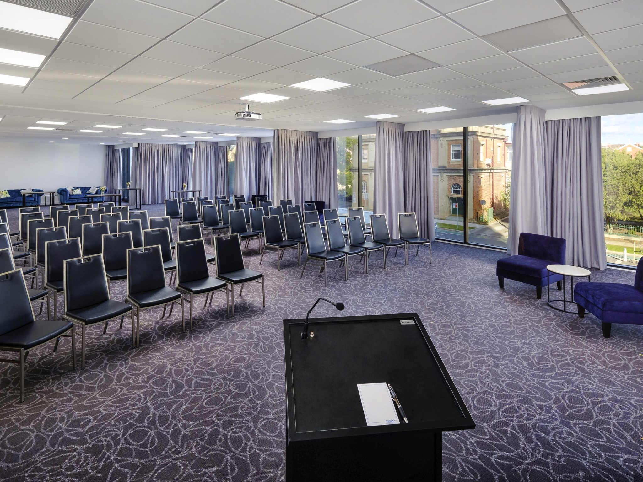 Hotel In Albury Mantra Albury All