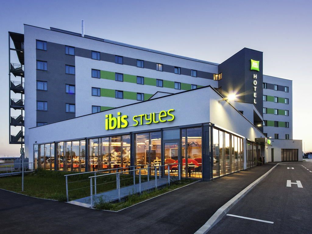 ibis Styles Parndorf Neusiedler - Image 3