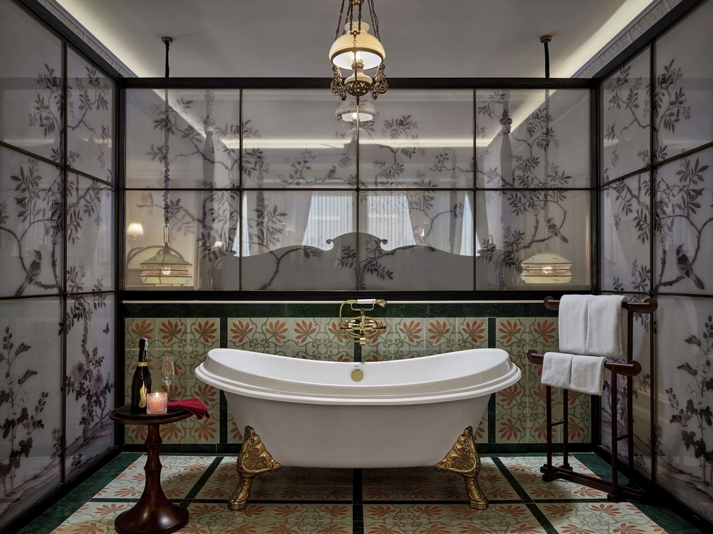 Perle d'Orient Hotel Cat Ba - MGallery Collection - Image 4