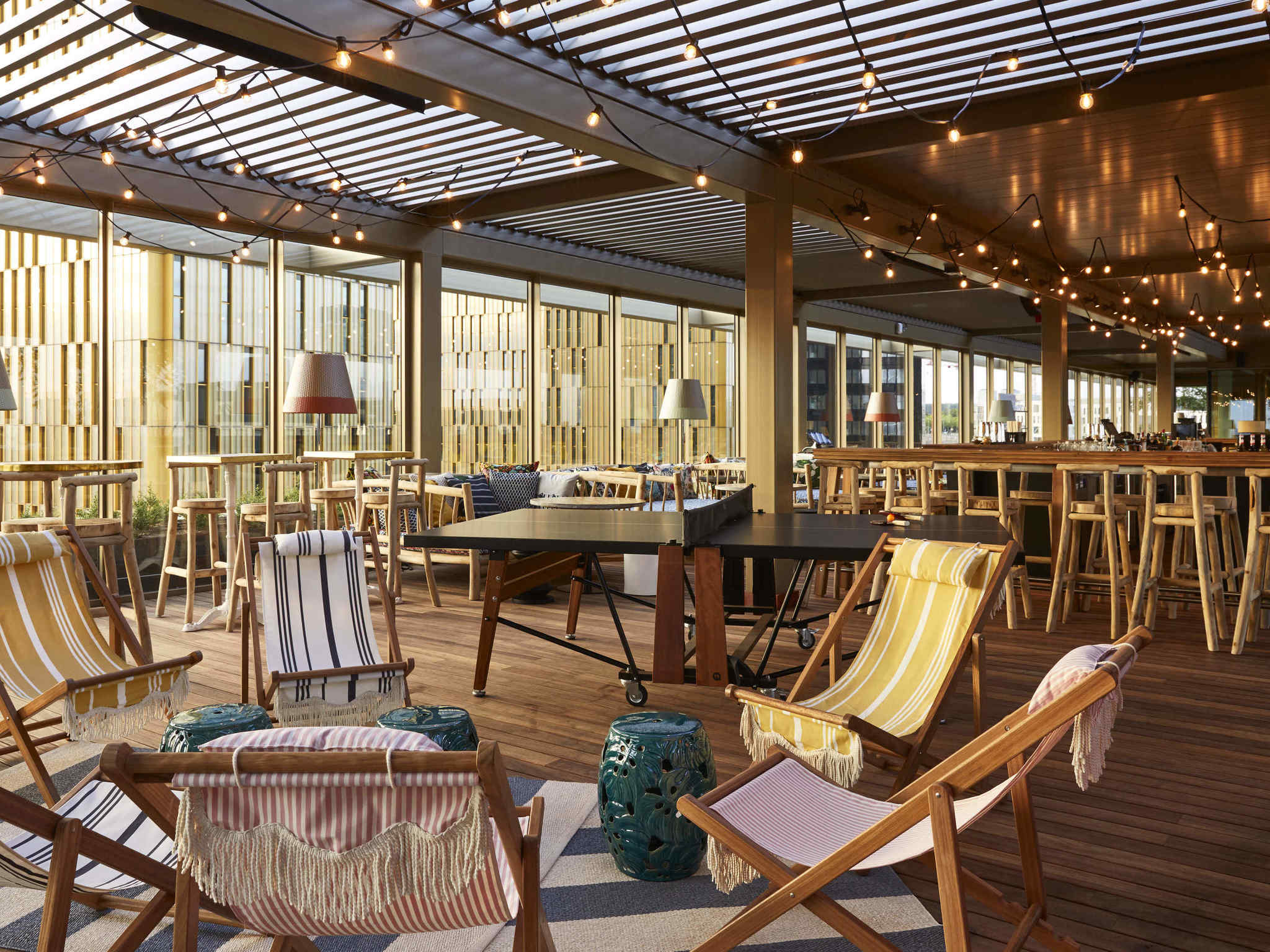 Cheggeri ресторан люксембург. люксембургский ресторан ciggeri. кафе люксембург снаружи. фотографии рестораны люксембурга. Cheggeri ресторан люксембург.