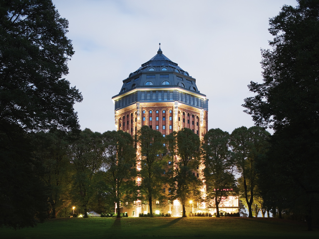 Mövenpick Hamburg - Image 1