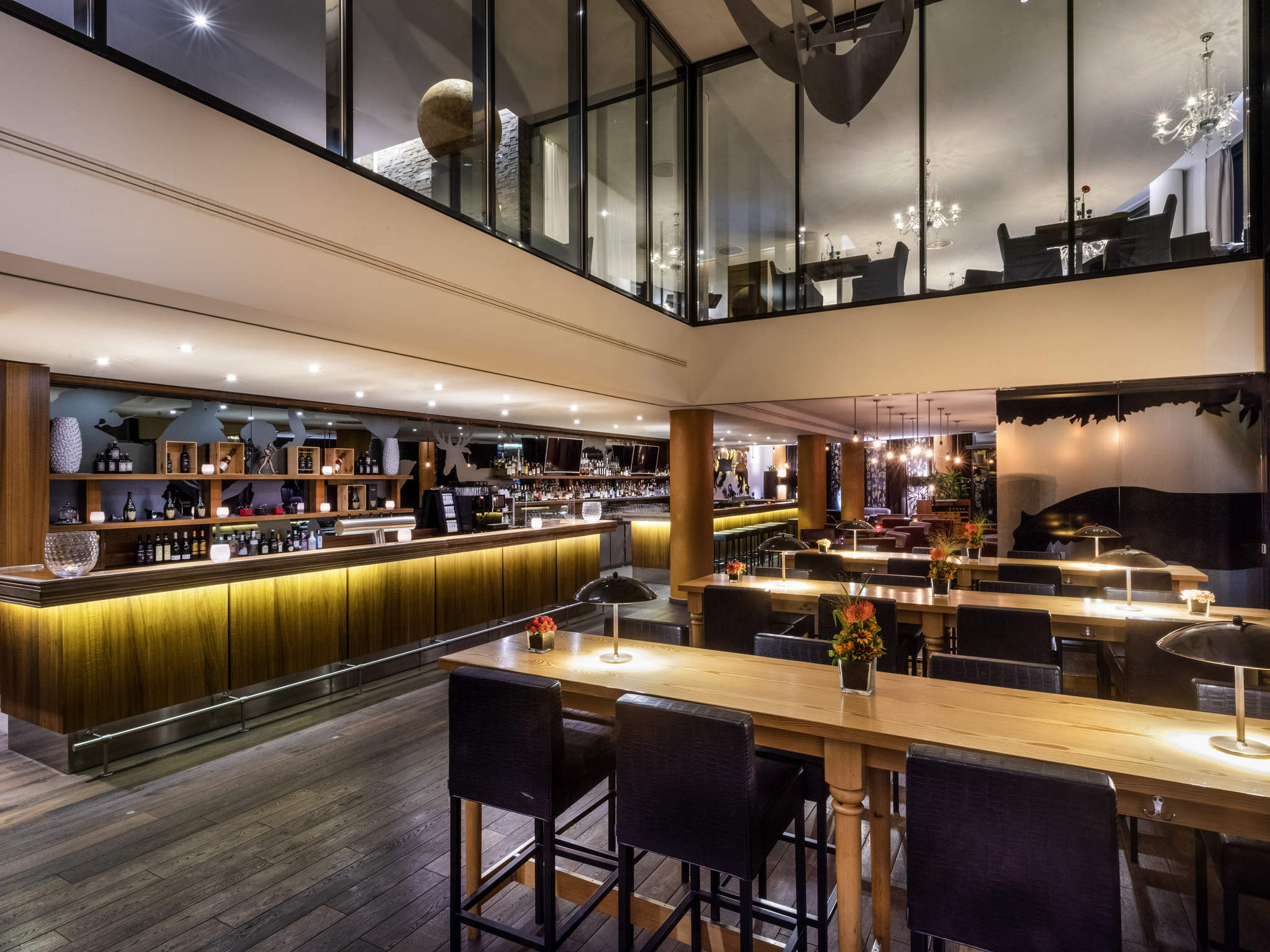 Mövenpick Restaurant Flughafen Stuttgart Trollinger Parken all.accor.com