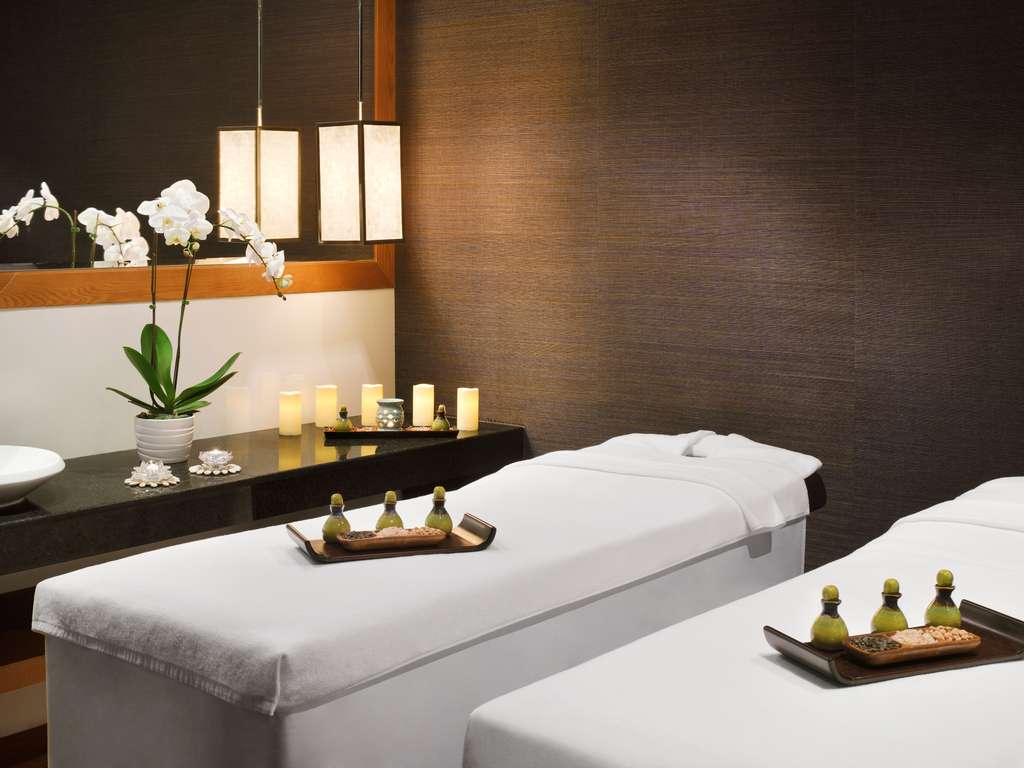 Mövenpick Hotel Jumeirah Beach — 9/14