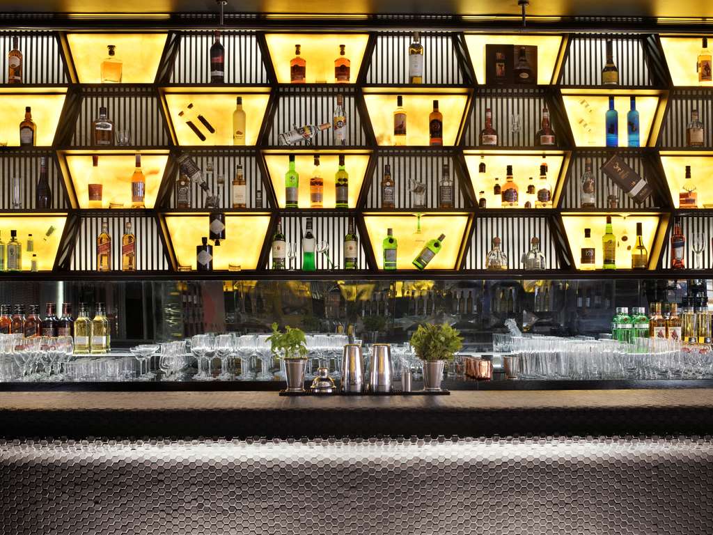 Mövenpick Hotel Jumeirah Beach — 10/14