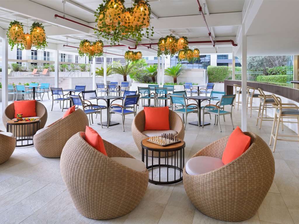 Mövenpick Hotel Apartments Downtown Dubai — 6/14