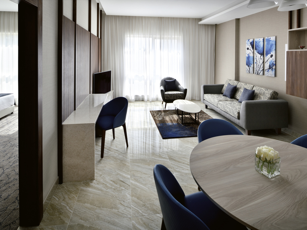 Mövenpick Hotel Apartments Downtown Dubai — 10/14