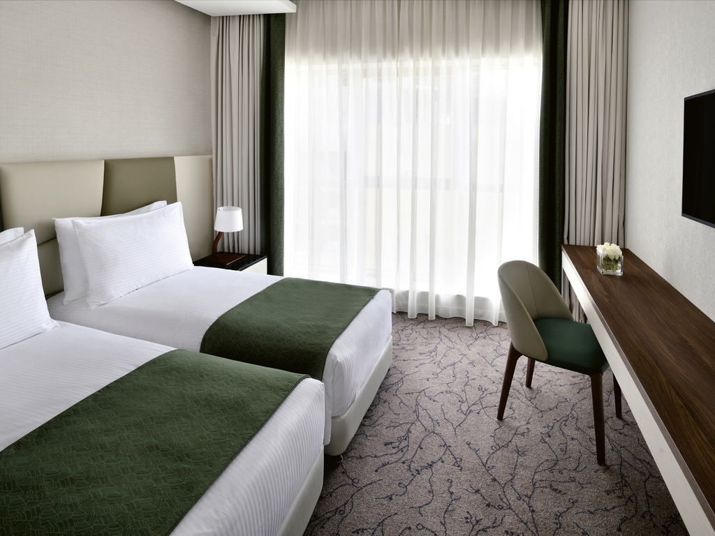 Mövenpick Hotel Apartments Downtown Dubai — 11/14