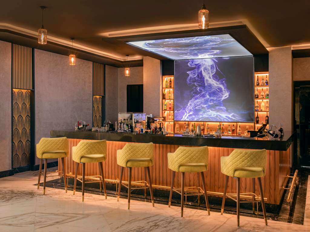 Bar 2