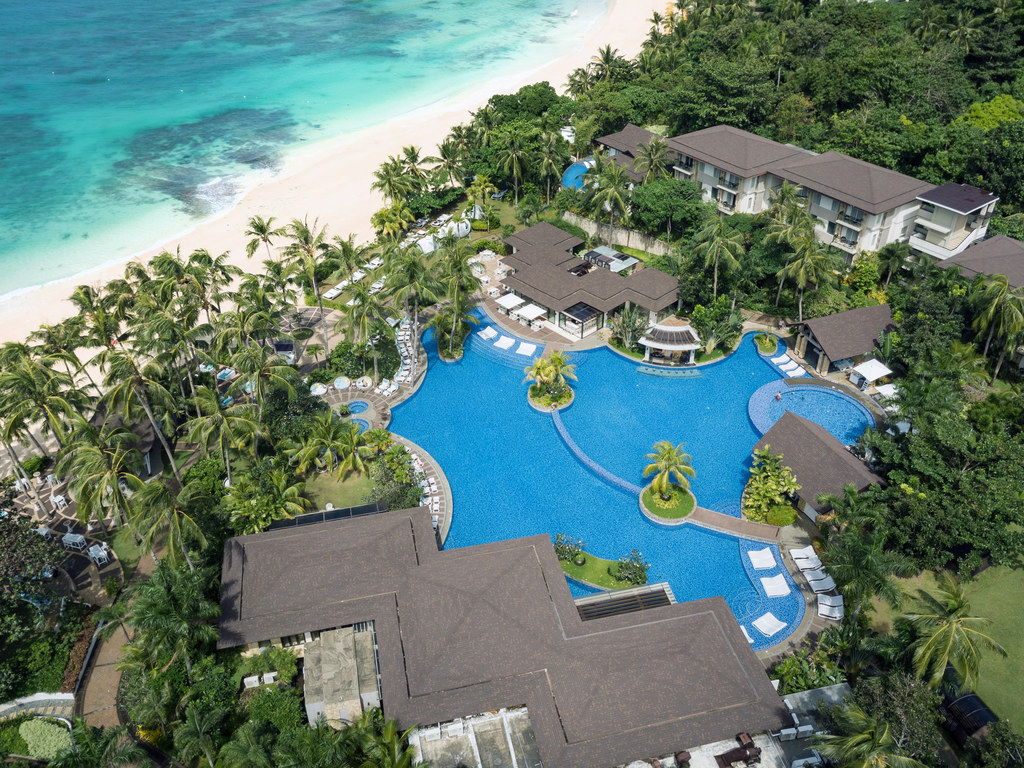 Mövenpick Resort & Spa Boracay - Image 4