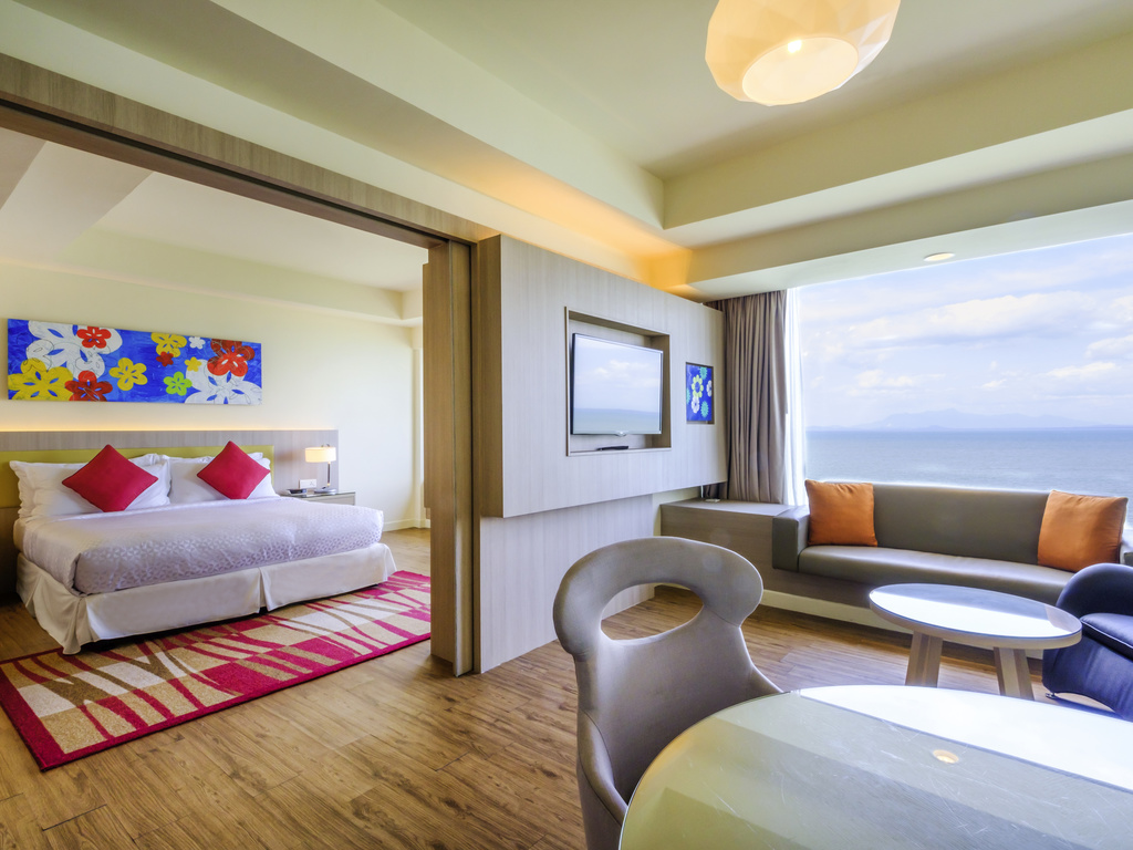 Mercure Penang Beach Superior Ocean View Suite with King Bed