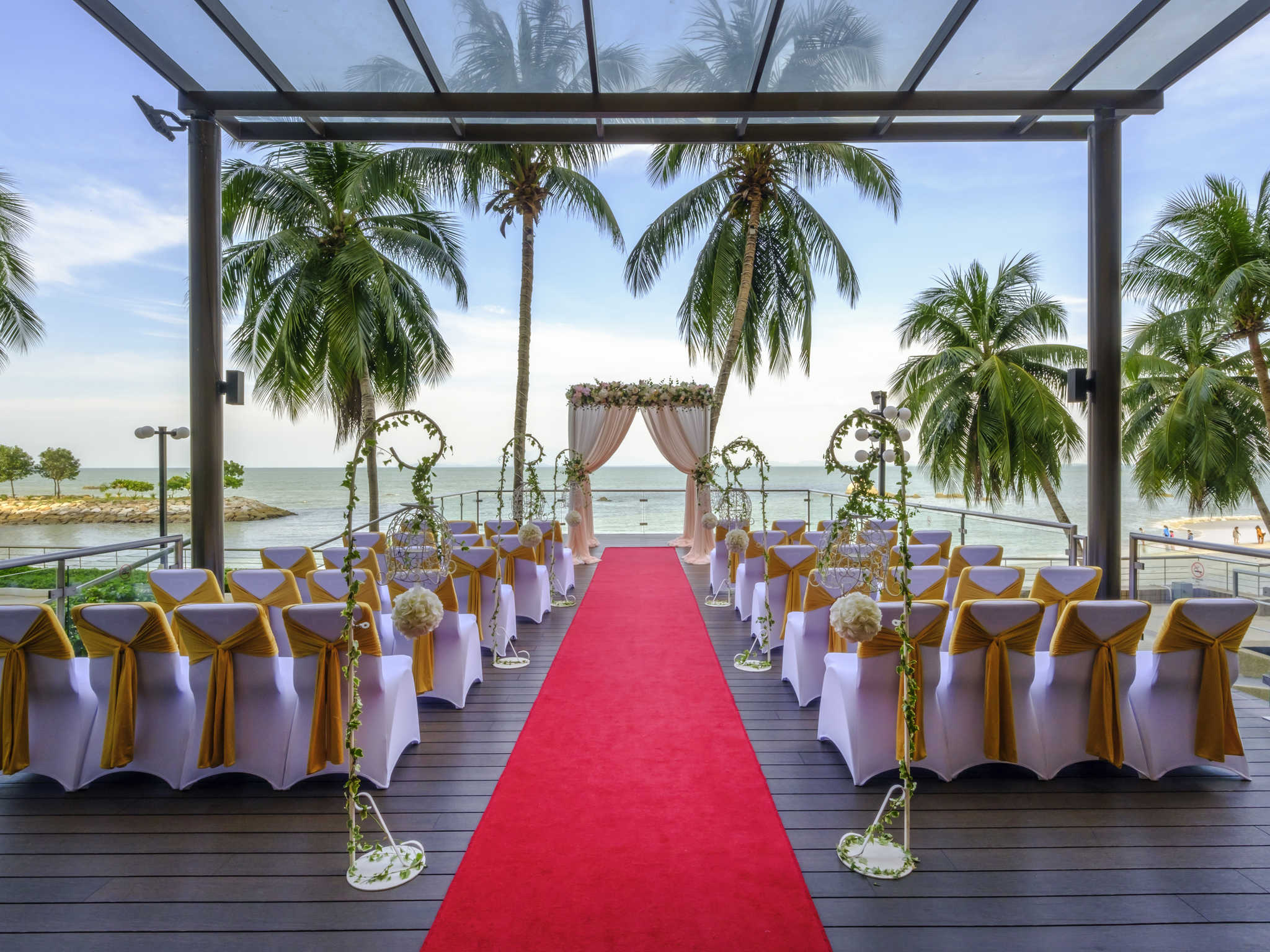 Hotel In Tanjung Bungah Mercure Penang Beach