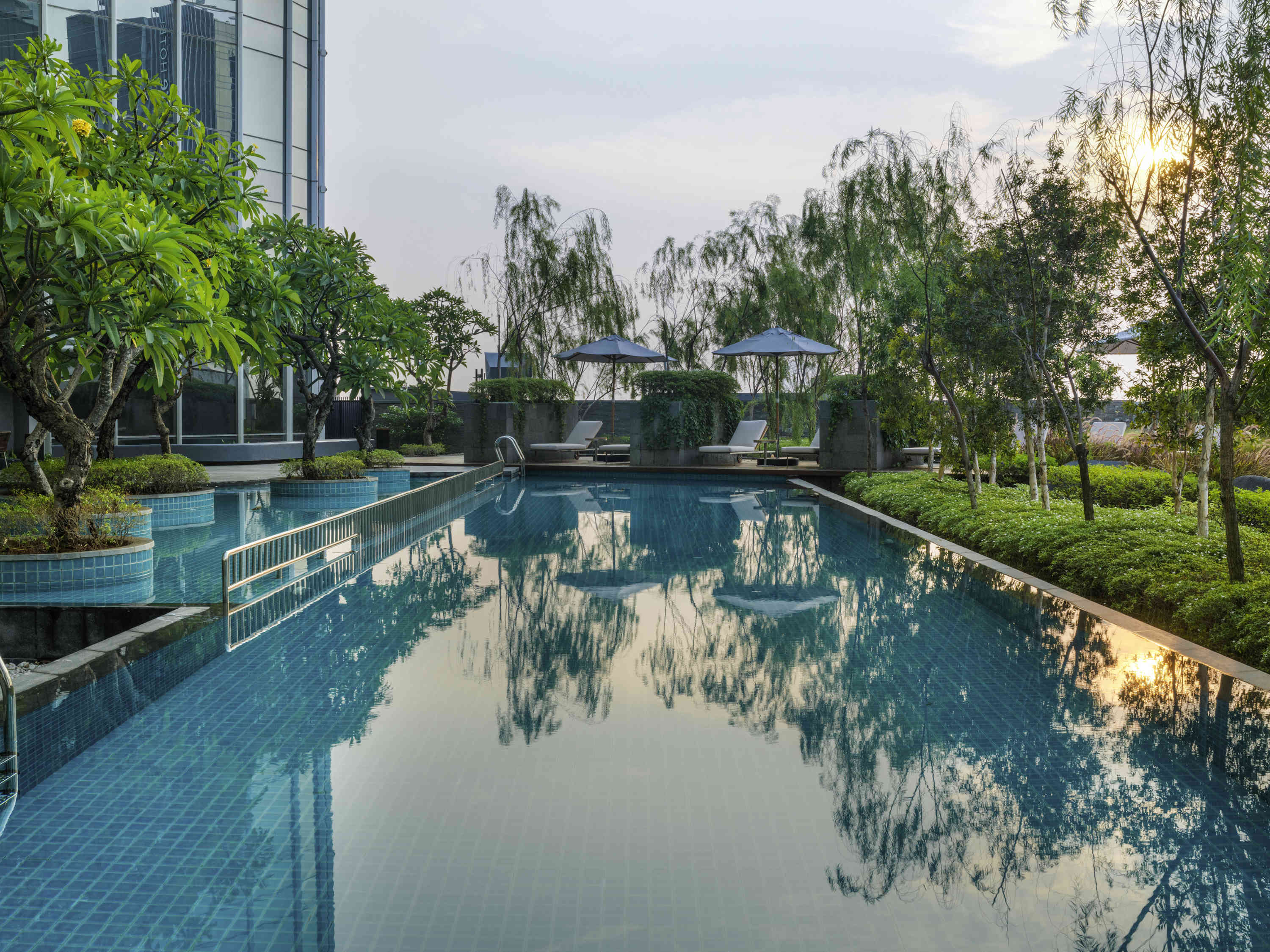 Swissôtel Jakarta PIK Avenue - 5 Star Hotel in Jakarta | ALL - ALL