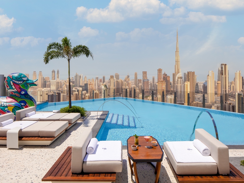 SLS Dubai Hotel & Residences - Image 4