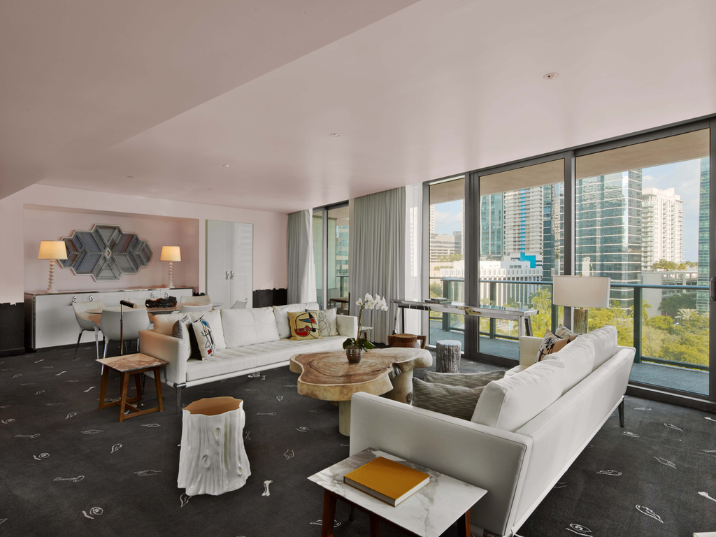 SLS BRICKELL HOTEL AND RESIDENCES - Image 3