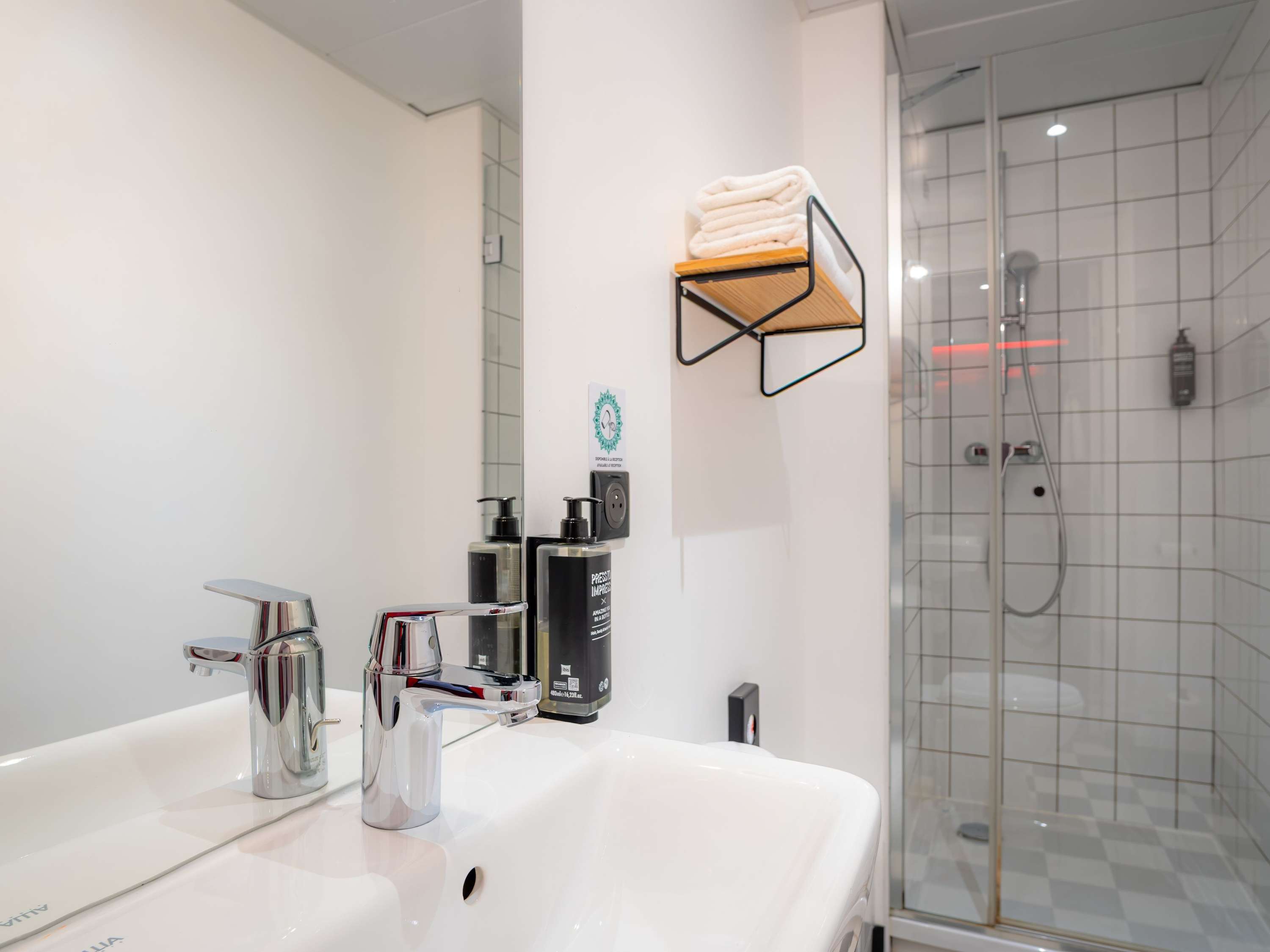 Chambre Standard avec 1 lit Double — photo 3